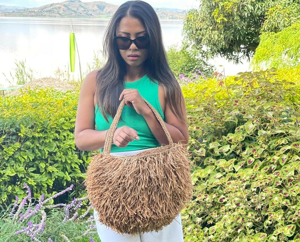 Viverra aliquet eget sit amet tellus